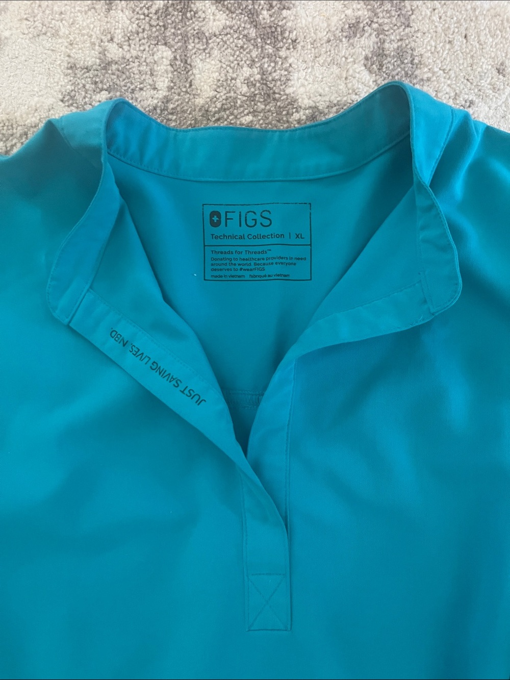 Figs Rafaela Scrub Top Blue Size XL